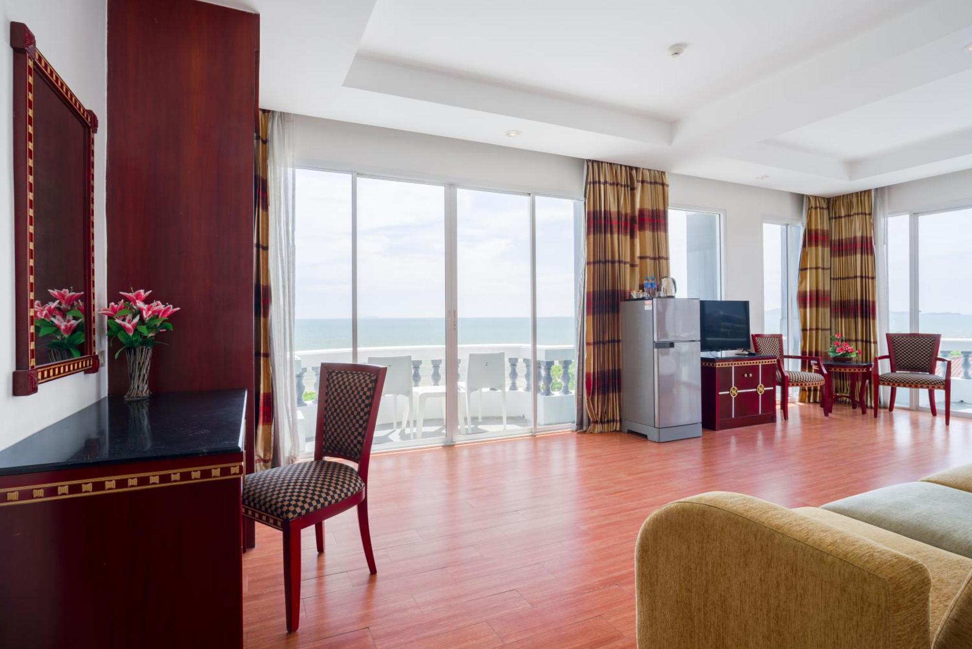 Jomtien Hisotel Szoba fotó